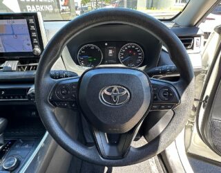 2019 Toyota Rav 4 image 130107