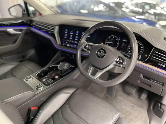2018 Volkswagen Touareg image 86211