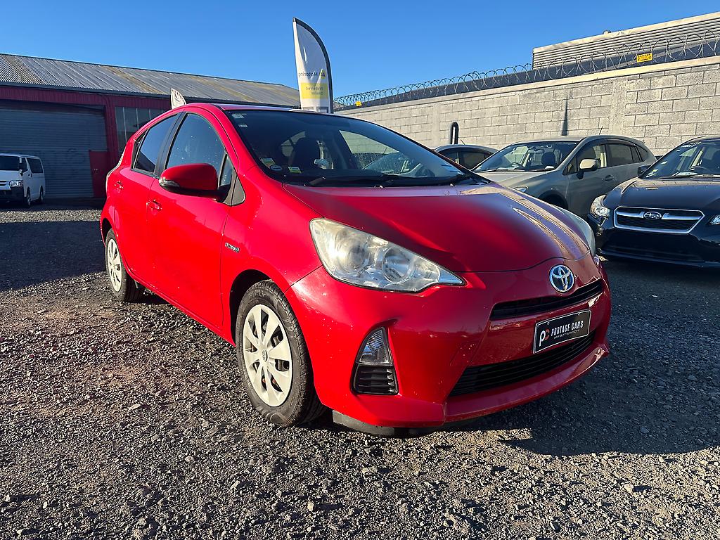 Shop Used Toyota Aqua stock 236496 2012 Enquire about our stock