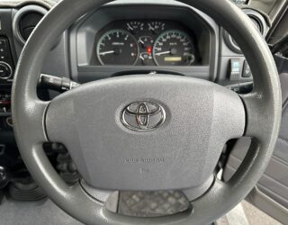 2015 Toyota Landcruiser image 107198