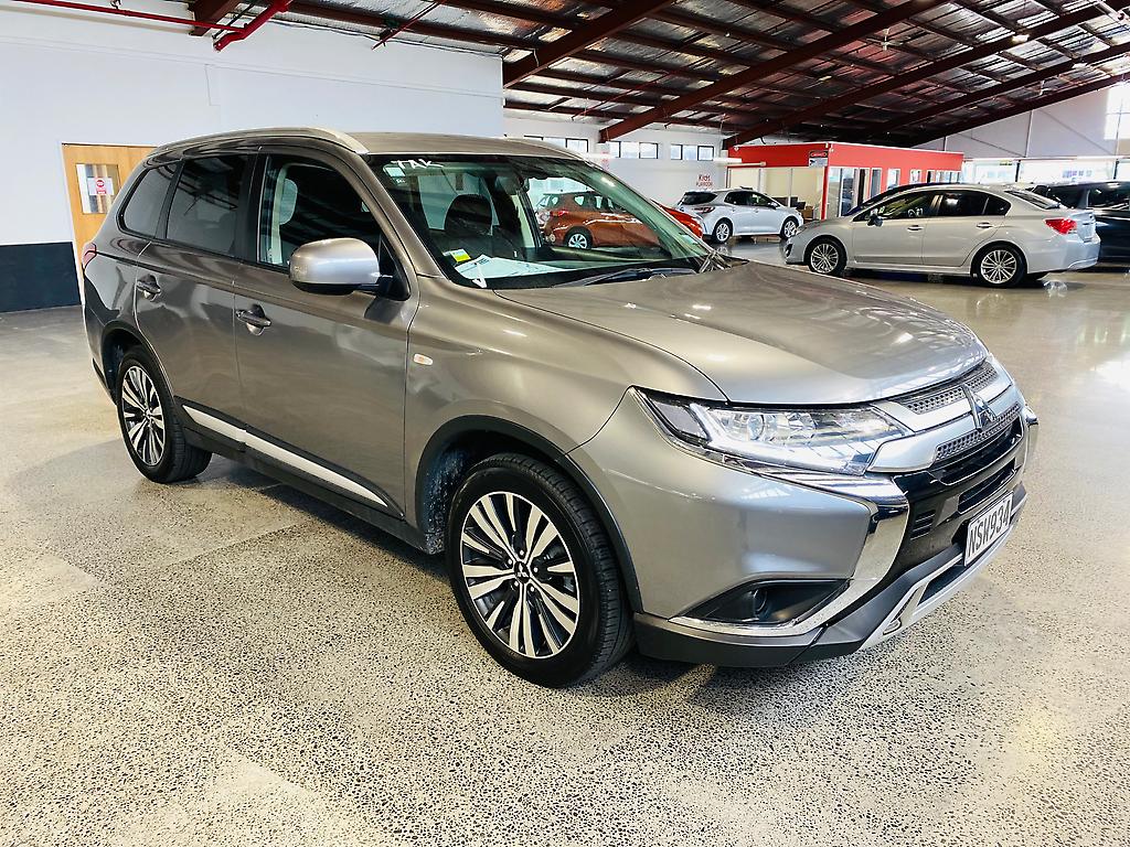 Shop Used Mitsubishi Outlander stock 237138 2021 Enquire about our