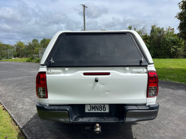 2015 Toyota Hilux image 191620