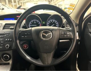 2012 Mazda Axela image 112175