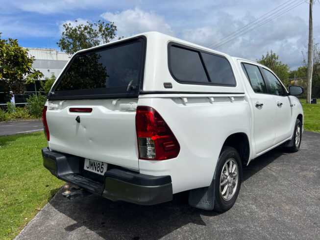 2015 Toyota Hilux image 191619