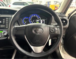 2017 Toyota Corolla Fielder Hybrid image 116026