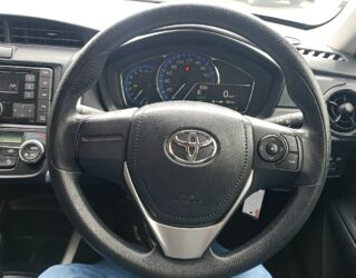 2017 Toyota Corolla Fielder Hybrid image 116522