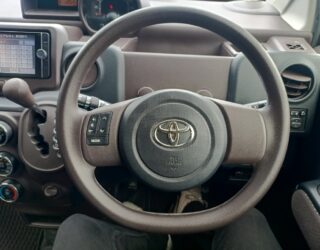 2013 Toyota Spade image 123862