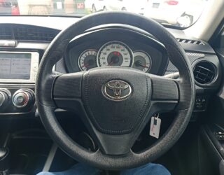 2014 Toyota Corolla Fielder image 123090