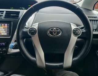 2012 Toyota Prius Alpha image 133314