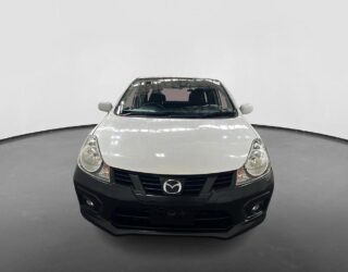 2018 Mazda Familia image 129400
