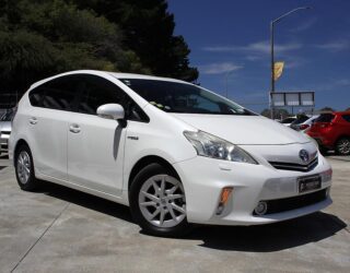 2011 Toyota Prius Alpha image 131428