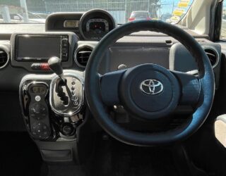 2013 Toyota Spade image 134100