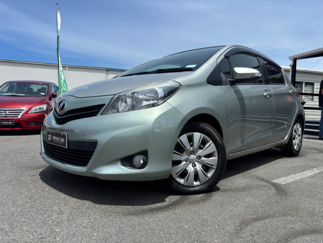 2013 Toyota Vitz image 223277