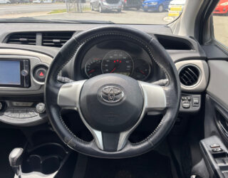 2013 Toyota Vitz image 192722