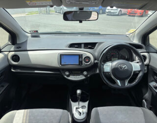 2013 Toyota Vitz image 185735