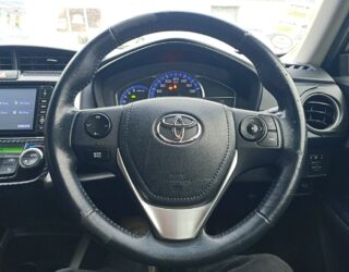 2013 Toyota Corolla Fielder Hybrid image 143037