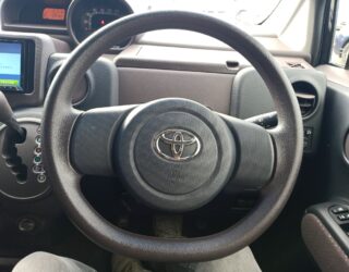 2013 Toyota Spade image 145841