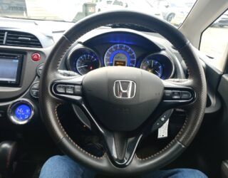 2013 Honda Fit Shuttle Hybrid image 145946