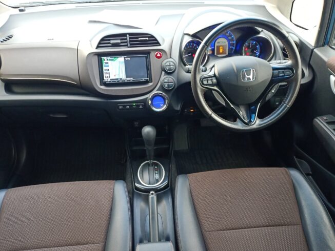 2013 Honda Fit Shuttle Hybrid image 145925