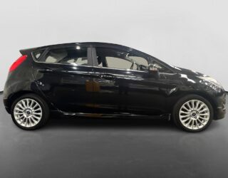 2015 Ford Fiesta image 144927