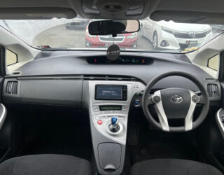 2015 Toyota Prius image 166140