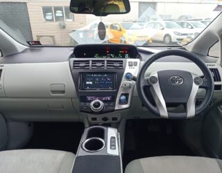 2011 Toyota Prius Alpha image 149414