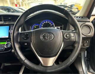 2013 Toyota Corolla Fielder Hybrid image 147728