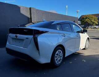 2017 Toyota Prius image 152824