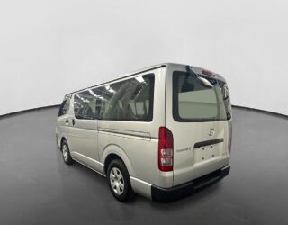 2020 Toyota Hiace image 158166