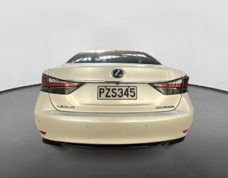 2017 Lexus Gs 300h image 157094