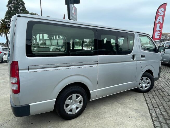 2018 Toyota Hiace image 158010