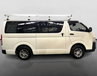 2019 Toyota Regiusace image 160109