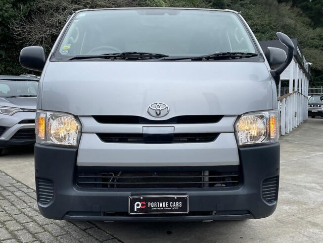 2018 Toyota Hiace image 158005