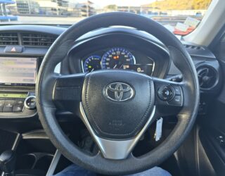 2016 Toyota Corolla image 161215