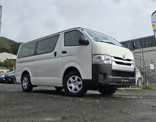 2018 Toyota Regius image 165444