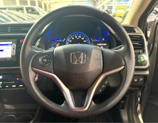 2015 Honda Grace image 160420