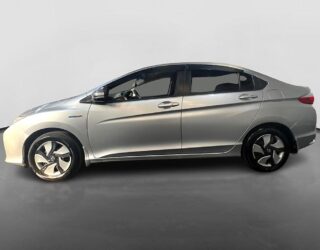 2015 Honda Grace image 160411