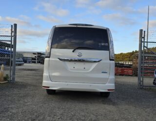 2015 Nissan Serena image 165442