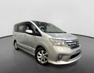 2013 Nissan Serena image 165691