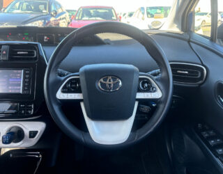 2018 Toyota Prius image 170040