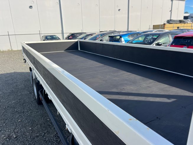 2014 Toyota Dyna Wide Cab, 5m Deck, 4.0 Diesel Manual, image 293529