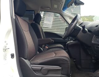 2014 Nissan Serena image 166748