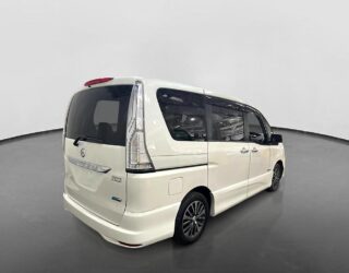 2014 Nissan Serena image 166533