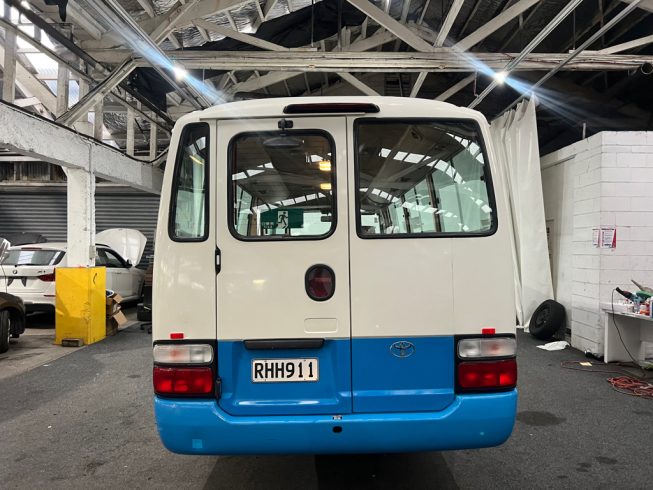 2010 Toyota Coaster Coaster, Cabover Bus image 294644