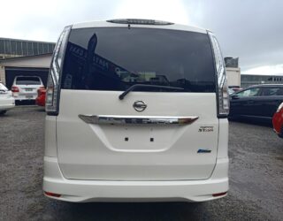 2014 Nissan Serena image 166761