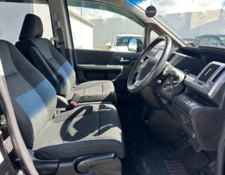 2013 Honda Step Wagon image 167345