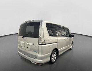 2013 Nissan Serena image 165697