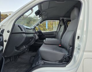 2018 Toyota Hiace image 169513