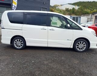 2014 Nissan Serena image 166746