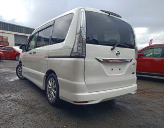 2014 Nissan Serena image 166760